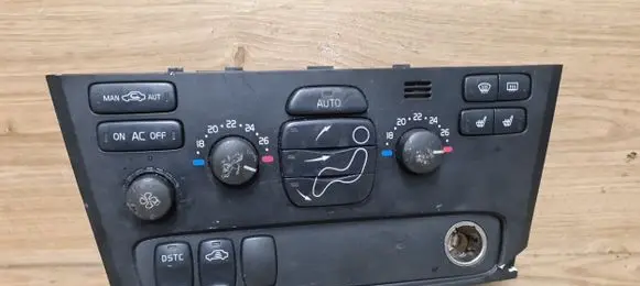 Volvo S60 Climate control unit 8691876