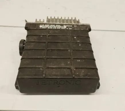 Mercedes-Benz E W124 Engine control unit/module 0075451432 0280800284