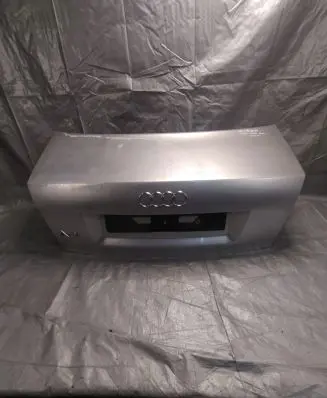 Audi A4 S4 B6 8E 8H Tailgate/trunk/boot lid