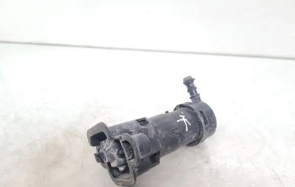 Audi A4 S4 B6 8E 8H Headlight washer spray nozzle 8E0955101C