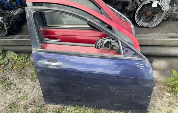 Honda Accord Front door