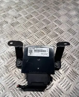 Seat Alhambra (Mk2) Power management control unit 3AA919041