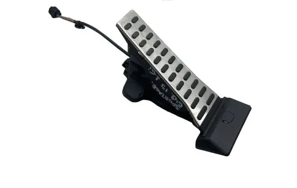 KIA Sportage Accelerator throttle pedal