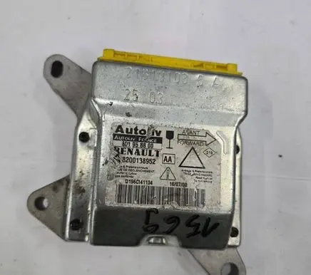 Renault Laguna II Airbag control unit/module 8200138952 601958800 D196C141134