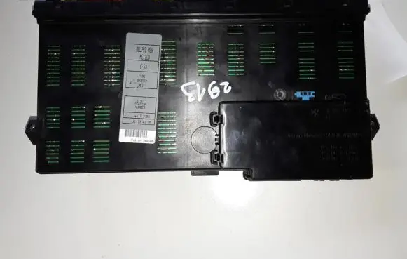 BMW X5 E53 Fuse module 8380409