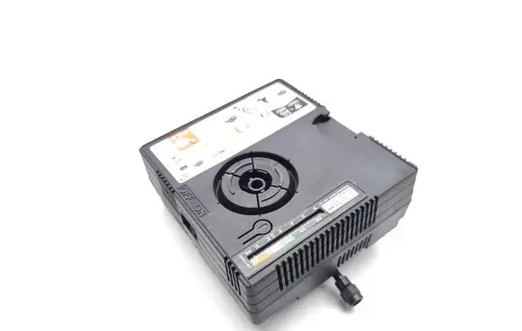 Volkswagen Polo VI Tire air pump compressor 5N0012615H