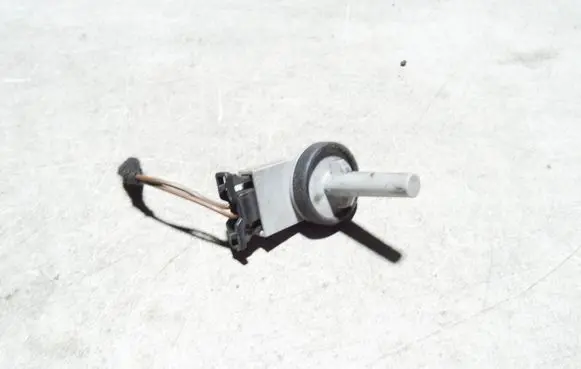 Volkswagen Transporter - Caravelle T5 Interior temperature sensor 1J0907543A