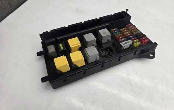 Volkswagen Crafter Fuse module A9065450401