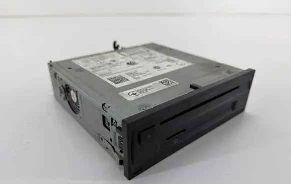 Volkswagen Crafter Radio/CD/DVD/GPS head unit 3Q0035824C