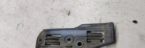 Volkswagen PASSAT B5.5 Front bumper mounting bracket 3B0807184E