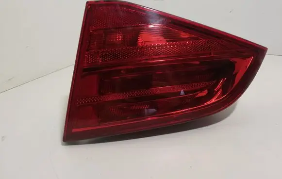 Audi A4 S4 B7 8E 8H Tailgate rear/tail lights 21968002 219602