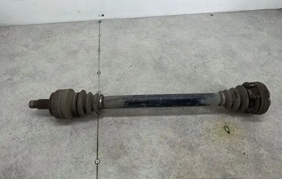 BMW 1 E81 E87 Rear driveshaft 7547628