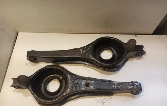 Ford Focus Rear control arm