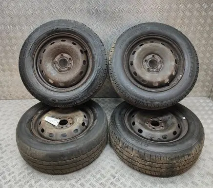 Opel Vivaro R16 alloy rim 93866151