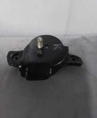 Subaru Forester SK Engine mount bracket 41022FJ020