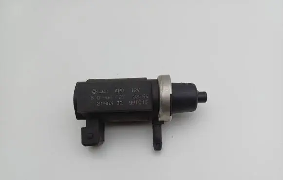 Audi A4 S4 B5 8D Turbo solenoid valve 8D0906627