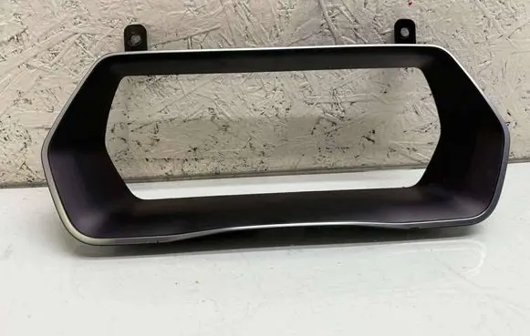 Dashboard trim