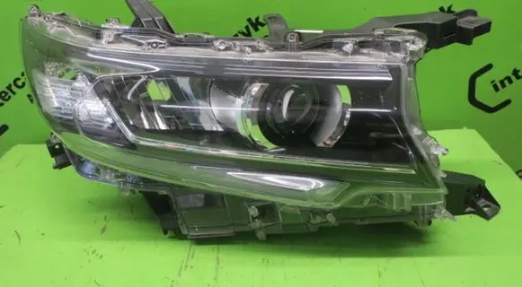 Toyota Land Cruiser (J150) Headlight/headlamp