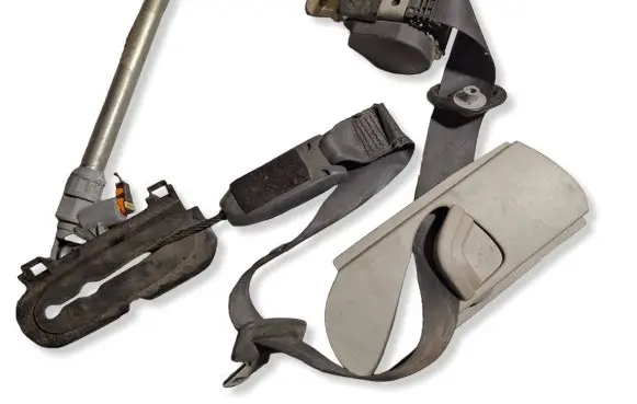 Renault Megane II Front seatbelt 8200699560