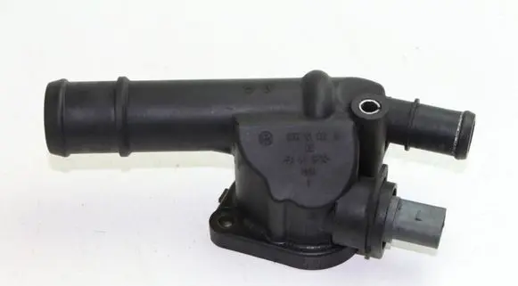 Volkswagen Eos Engine coolant pipe/hose 03G121132B