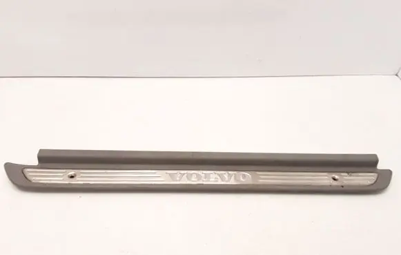 Volvo S40, V40 Front sill trim cover 30818422 30818426 30818430