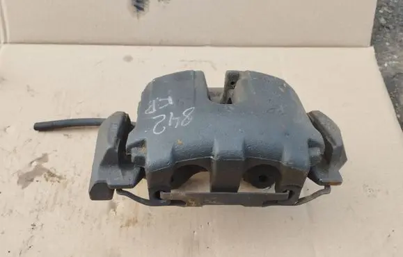 Mercedes-Benz R AMG W251 Front brake caliper 65552401