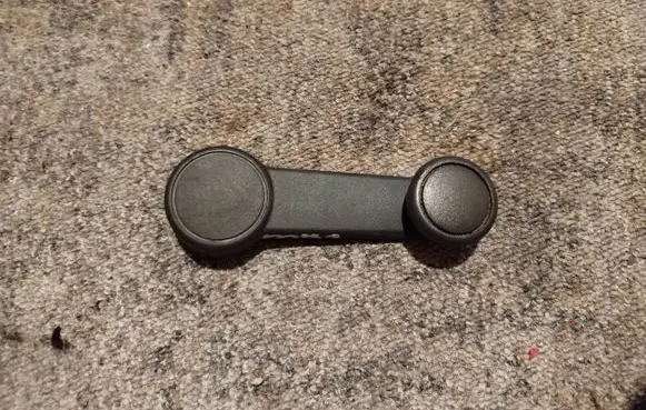 Ford Focus Rear door window winding handle 93BBF23342AD