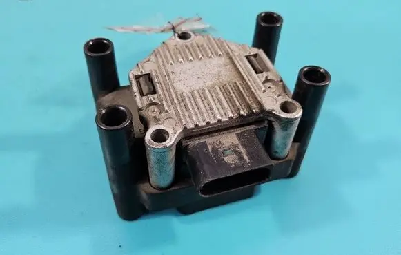 Skoda Fabia Mk1 (6Y) High voltage ignition coil 06B905106A IMPRK1595314