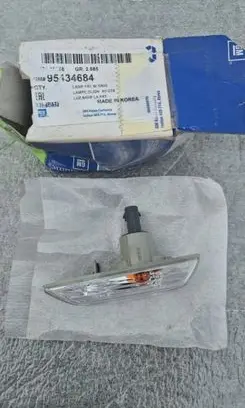 Opel Mokka X Front fender indicator light 95434684