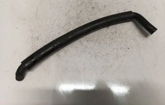 Subaru Legacy Engine coolant pipe/hose