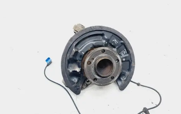 Mercedes-Benz B W246 W242 Rear wheel hub