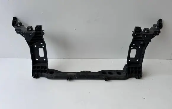 Hyundai Tucson TL Radiator support slam panel 64101-D7000