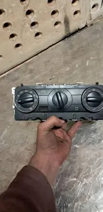 Mercedes-Benz B W245 Climate control unit A1698301585 9780008