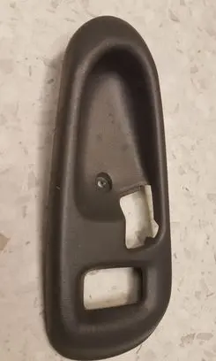 Mitsubishi L200 Rear door handle trim MR144545