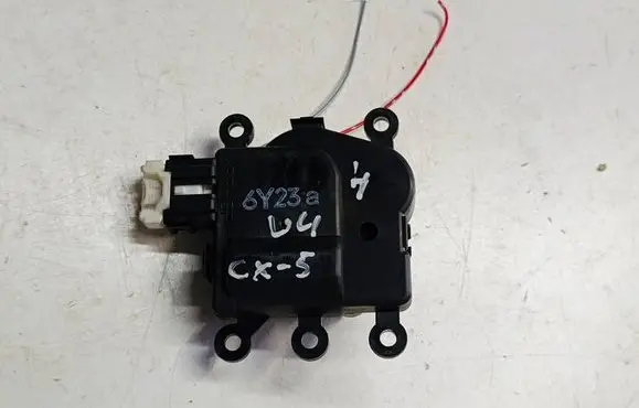 Mazda CX-5 A/C air flow flap actuator/motor 6Y23AU4 6Y23A