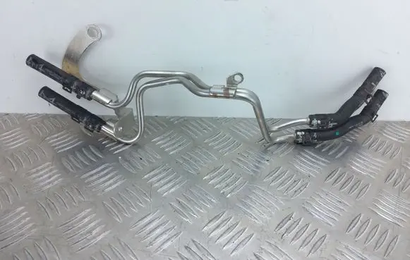 Seat Ibiza V (KJ) Engine coolant pipe/hose 04C121497G