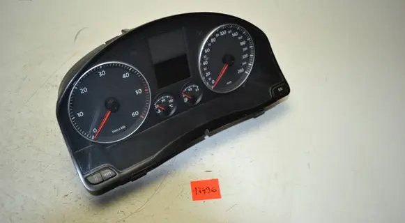 Volkswagen Golf V Speedometer (instrument cluster) 1K0920854R