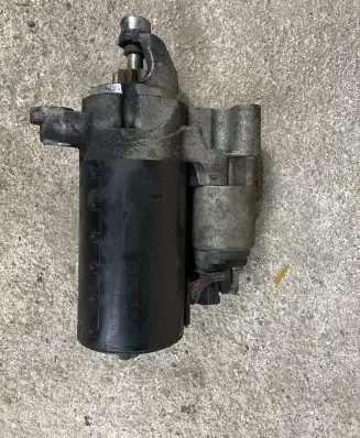 Audi A4 S4 B8 8K Starter motor 0001139019