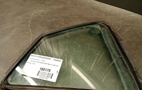 Mazda 6 Rear side window