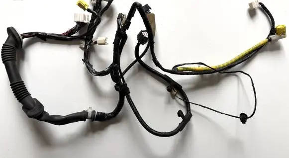 Subaru Forester SJ Rear door wiring loom 81820SG360