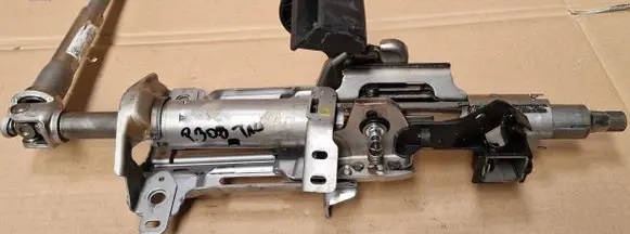 Peugeot 308 Steering wheel axle