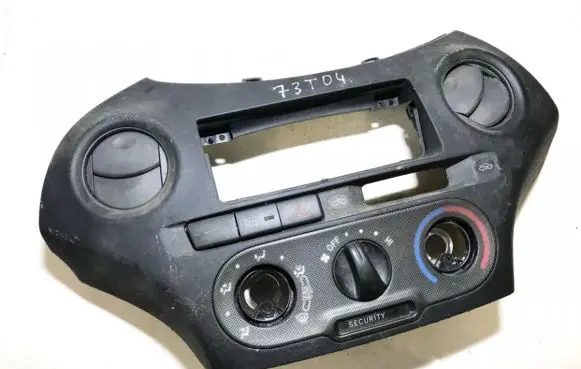 Toyota Yaris Climate control unit 554050d120 55405-0d120