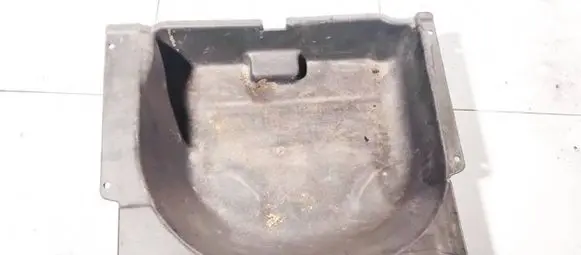 Honda CR-V Spare wheel section trim 