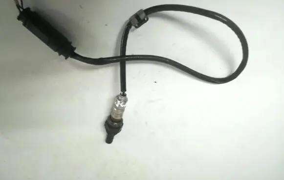 BMW 1 E81 E87 Lambda probe sensor 753028701 7530287-01