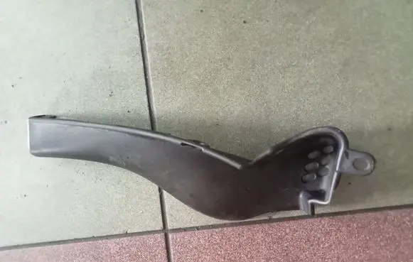 Renault Trafic II (X83) Wiper trim 7700312794