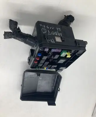 Peugeot 4007 Fuse box set 8565A024