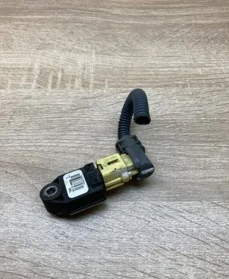 Toyota Avensis T250 Airbag deployment crash/impact sensor 8917405020