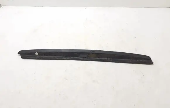 Toyota Land Cruiser (J120) Trunk/boot sill cover protection 5216160030