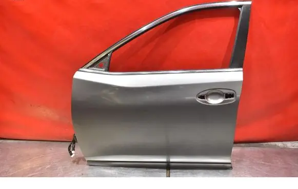Nissan X-Trail T32 Front door 