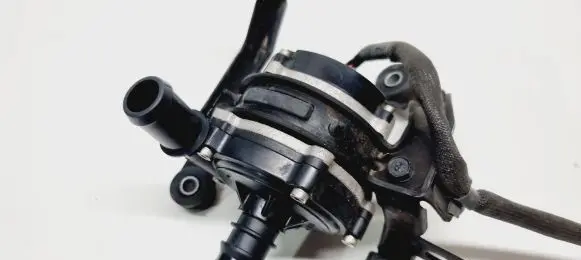 Hyundai Kona I Electric auxiliary coolant/water pump 2510003HZ1